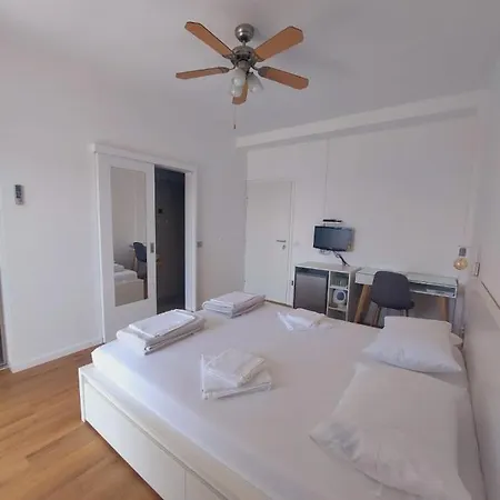 Vinko Guest house Primosten