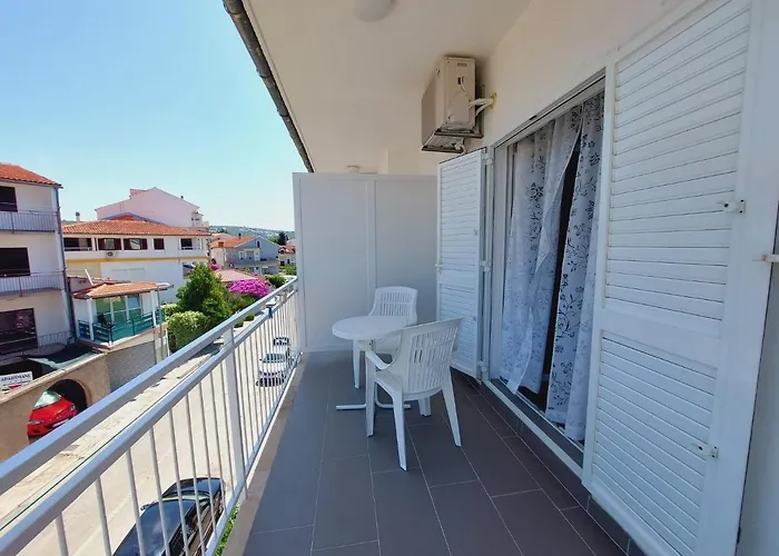 Gostinjska kuća Vinko Primosten