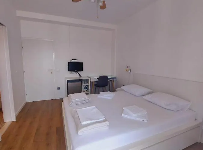 Vinko Gostinjska kuća Primosten