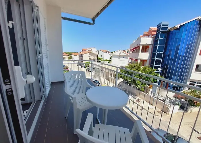 Gostinjska kuća Vinko Primosten